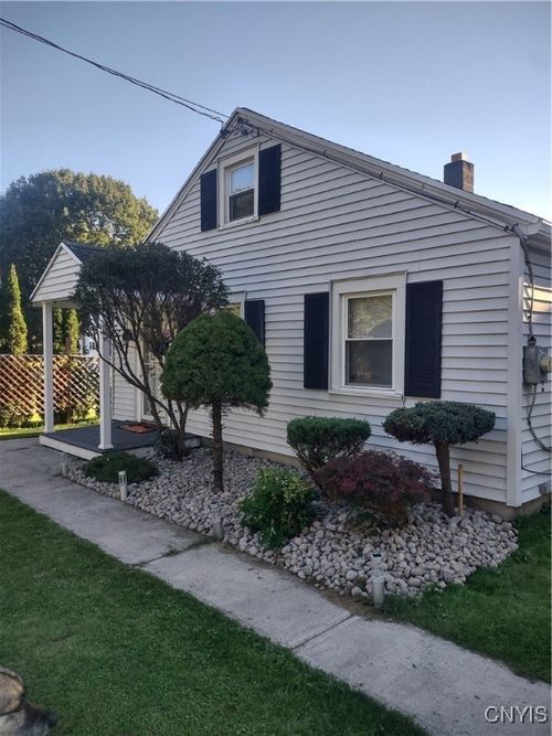 12 Ferro Ave, New Hartford, NY, 13413-1736 | Card Image