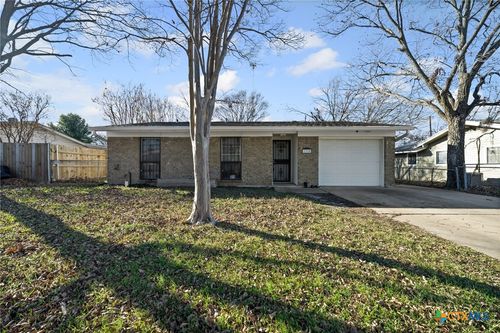 1310 Leader Dr, Killeen, TX, 76549-1554 | Card Image