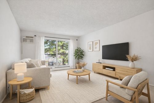 apt-211-4860 Park Commons Dr, Saint Louis Park, MN, 55416-2613 | Card Image