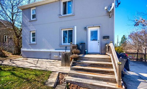 1-18 Ewing St, Georgetown, ON, L7G2P7 | Card Image