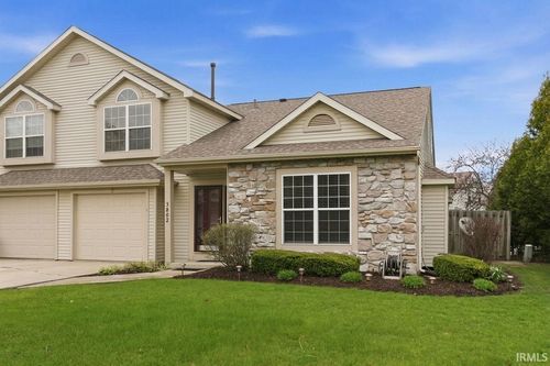 5802 Thornbriar Lane, Fort Wayne, IN, 46835-3873 | Card Image