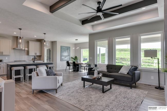 11106 N 161 St St, House other with 5 bedrooms, 3 bathrooms and 3 parking in Bennington NE | Image 6