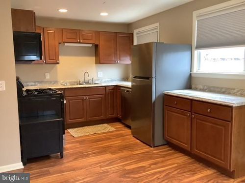 2-14 Broad St, Florence, NJ, 08518-1309 | Card Image