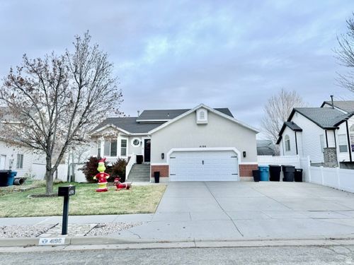 4196 800, Riverdale, UT, 84405-2802 | Card Image