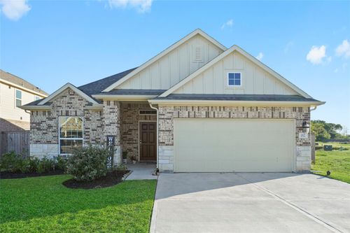 152 Bayou Bend Blvd, Angleton, TX, 77515 | Card Image