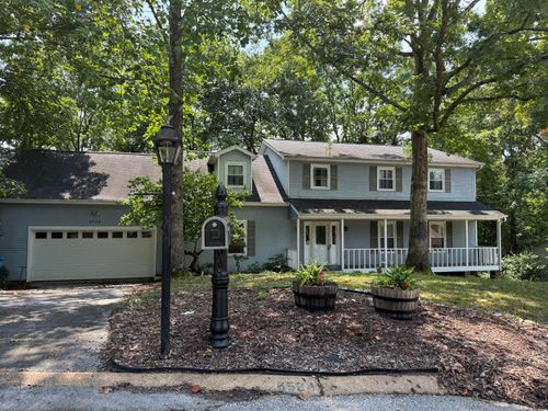 6524 Lake Shadows Cir, Hixson, TN, 37343-3525 | Card Image