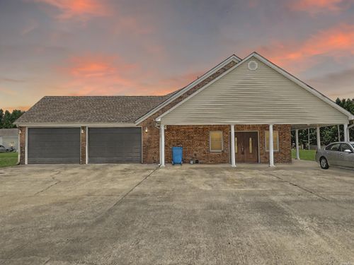 3 Conrad Cv, Conway, AR, 72032-8603 | Card Image