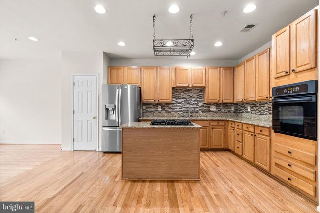 9956 Fragrant Lilies Way, Townhouse with 3 bedrooms, 3 bathrooms and null parking in LAUREL MD | Image 7
