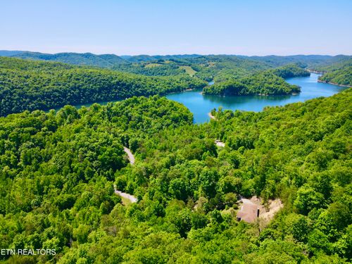 454 Wildcat Hollow Rd, New Tazewell, TN, 37825-6356 | Card Image