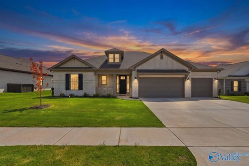 104 Clift Creek Dr, Madison, AL, 35757-3702 | Card Image