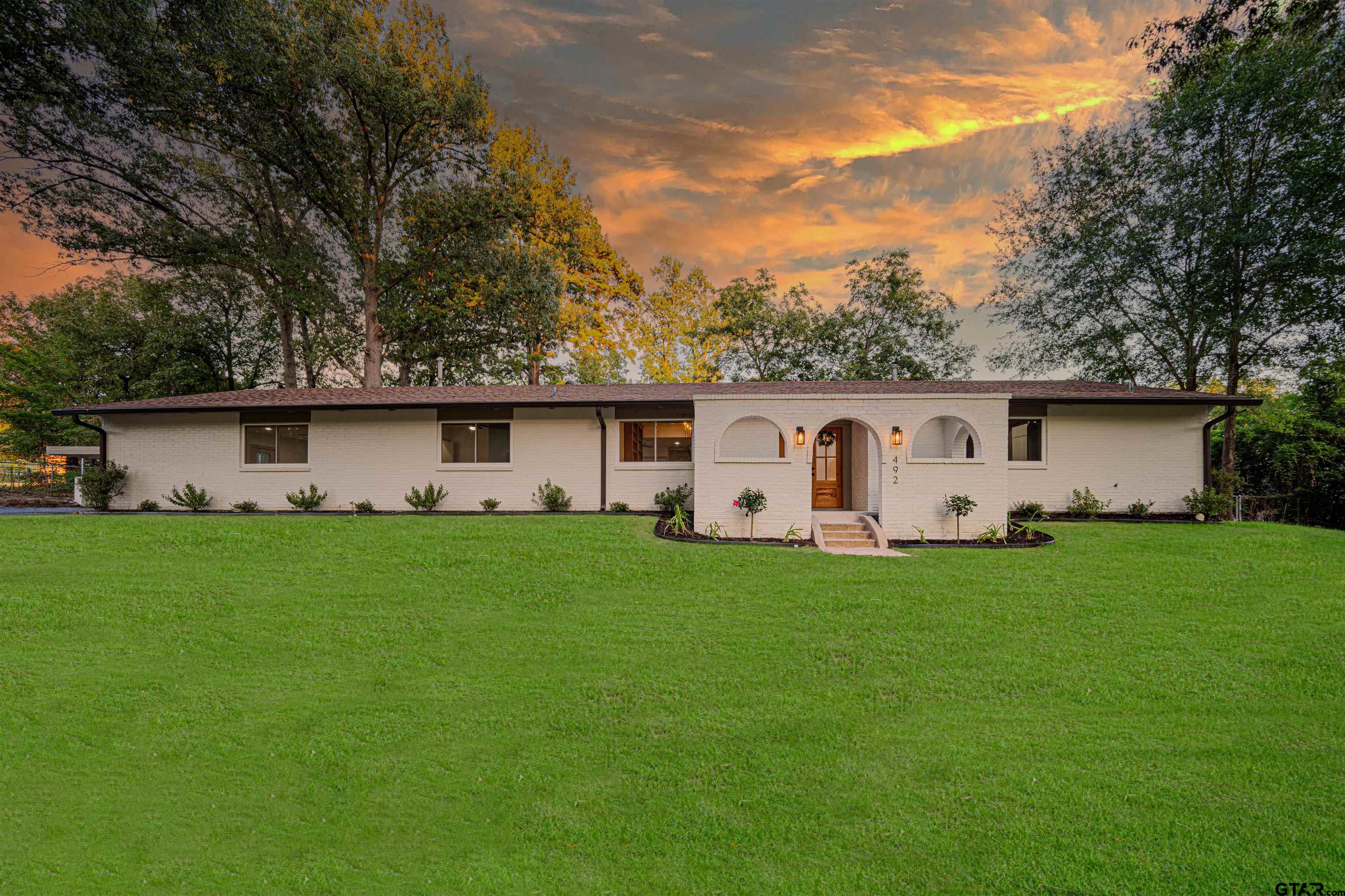 James Dr, Longview, TX 75605