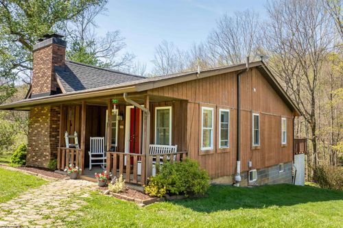 690 Cobun Creek Rd, Morgantown, WV, 26508-3830 | Card Image