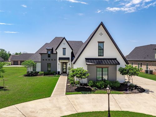642 Caledonia Dr, Bossier City, LA, 71111-7131 | Card Image