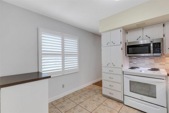 APT-24 - 2310 Denmark St, Condo with 2 bedrooms, 2 bathrooms and null parking in CLEARWATER FL | Image 11