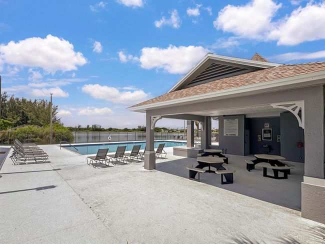 5900 - 5900 S Golden Beauty Ln, Condo with 3 bedrooms, 3 bathrooms and null parking in Tamarac FL | Image 39