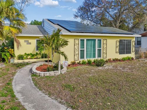 1027 15th St N, ST PETERSBURG, FL, 33705-1142 | Card Image