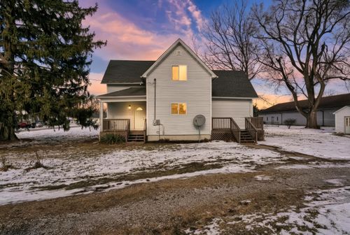 105 S Kimball St, Kouts, IN, 46347 | Card Image