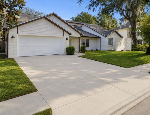 1204 Moondale Ct, VALRICO, FL, 33596-7029 | Card Image