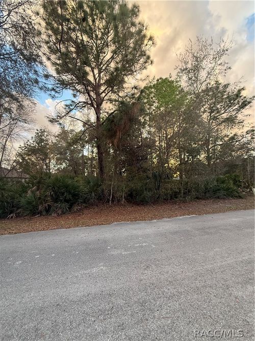 8 Mangrove Ct N, Homosassa, FL, 34446-4509 | Card Image