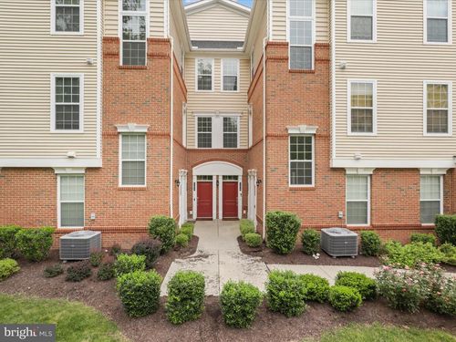 unit-103-23245 Milltown Knoll Sq, ASHBURN, VA, 20148-1829 | Card Image