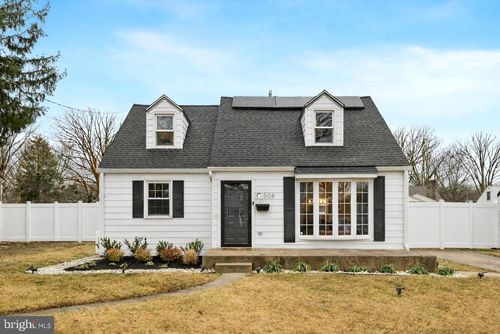 508 5th Ave, BARRINGTON, NJ, 08007-1036 | Card Image