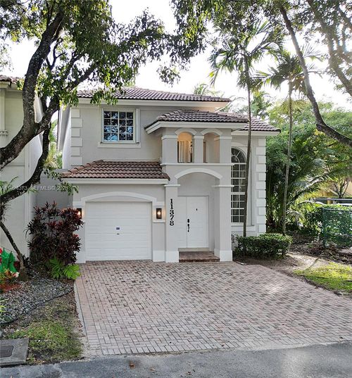 11378 Nw 72nd Ter, Doral, FL, 33178-2858 | Card Image