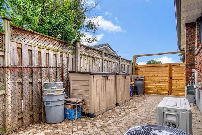 82 Shea Cres, House other with 6 bedrooms, 2 bathrooms and 8 parking in Kitchener ON | Image 46