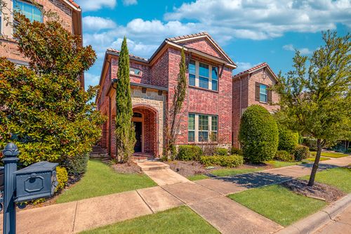 6646 Deleon St, Irving, TX, 75039-3402 | Card Image
