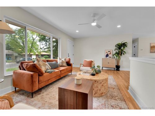 35 S Cody St, Lakewood, CO, 80226-1242 | Card Image