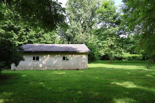 30879 M 60, Leonidas, MI, 49066-9412 | Card Image