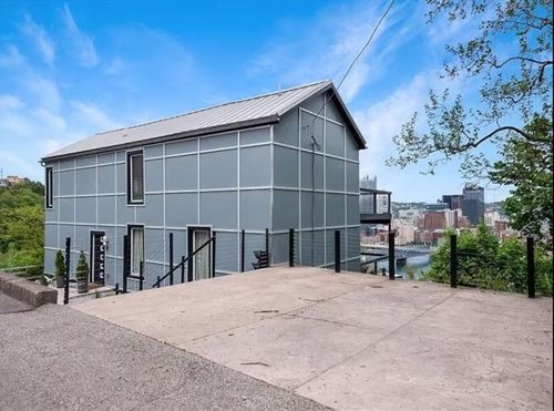 300 Cola St, Pittsburgh, PA, 15203-1303 | Card Image