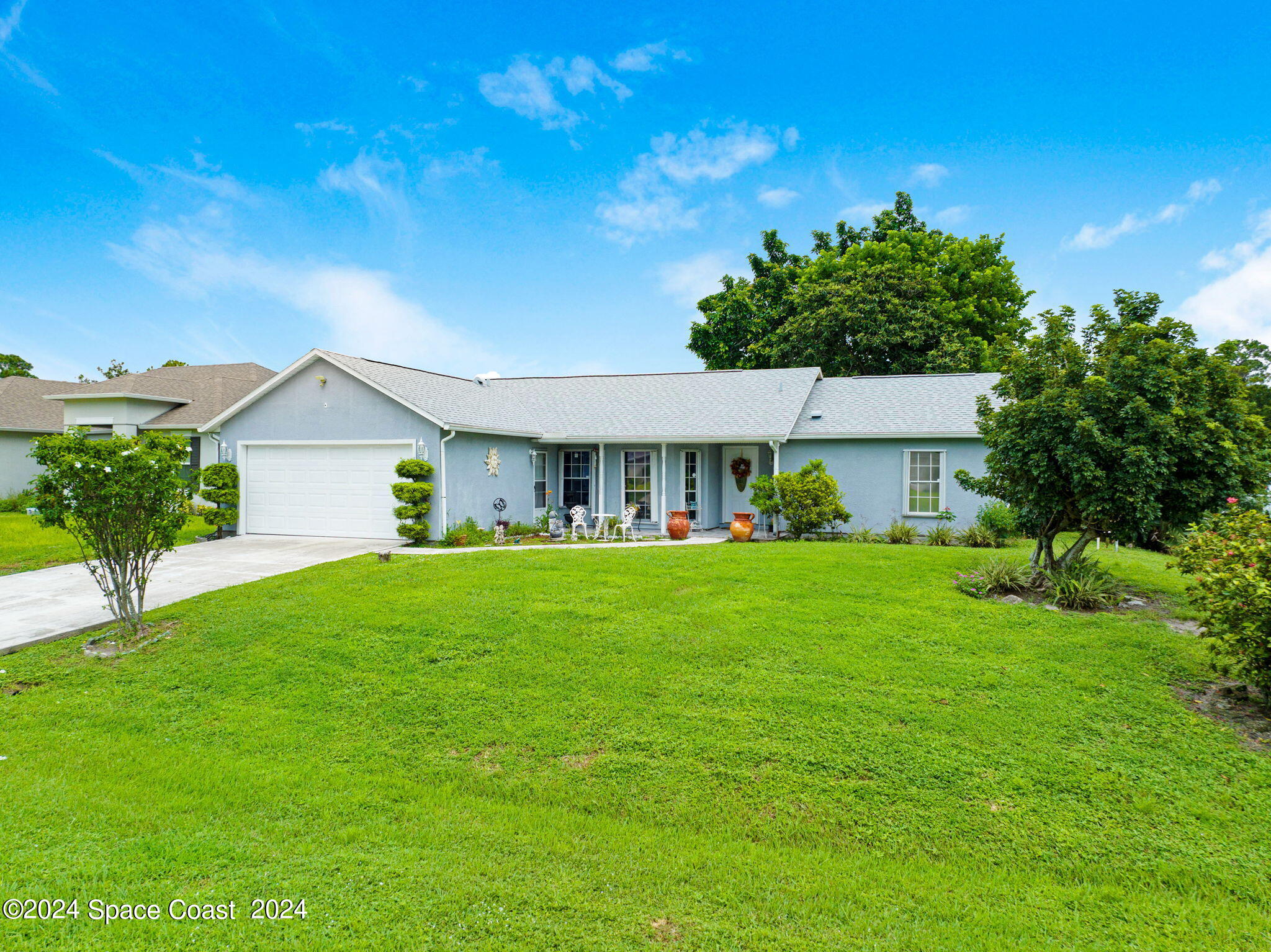 Vin Rose Cir, Palm Bay, FL 32909