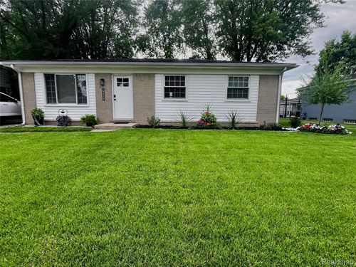 9650 Hamilton St, Van Buren Township, MI, 48111-1419 | Card Image