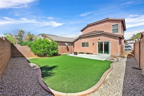 8525 Wildheart Ranch St, Las Vegas, NV, 89131-5900 | Card Image