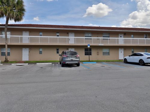 7l-9930 Twin Lakes Dr, Coral Springs, FL, 33071-5333 | Card Image