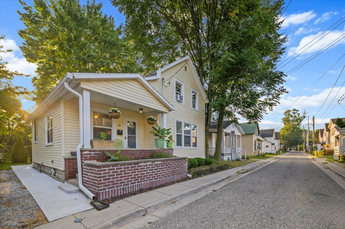 Vandine Pl, Grand Rapids, MI 49503