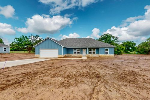 1204 Smyrna Rd, Sunset, TX, 76270-6331 | Card Image