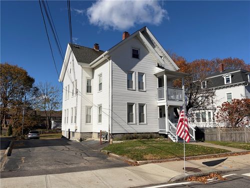 apt-2-112 High St, Westerly, RI, 02891-6057 | Card Image
