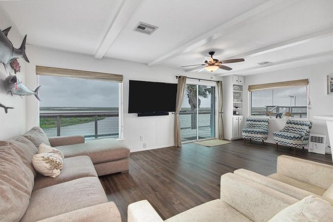 354 Ling Street, House other with 3 bedrooms, 3 bathrooms and 1 parking in Bayou Vista TX | Image 20