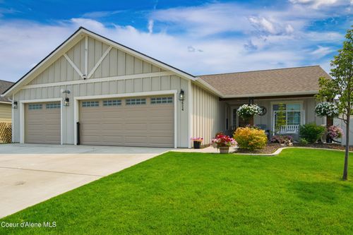 8624 W Ferguson Ln, Rathdrum, ID, 83858-4212 | Card Image