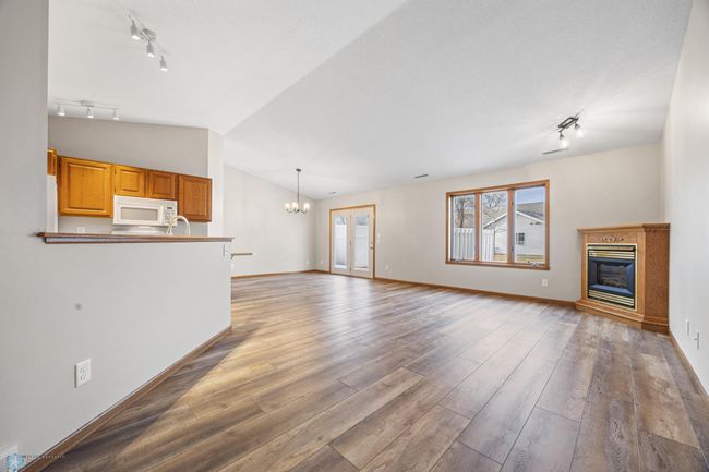 Living Room | Image 5