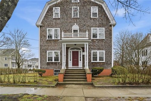 1s-82 High St, Bristol, RI, 02809-2135 | Card Image