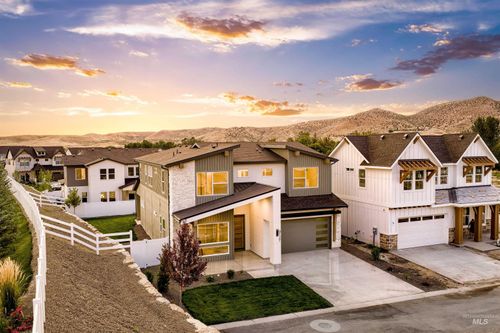 9127 W River Otter Dr, Boise, ID, 83714-1107 | Card Image
