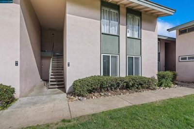 3 - Clayton Rd, Condo with 2 bedrooms, 1 bathrooms and 2 parking in Concord CA | Image 3