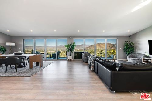 7191 Pacific View Dr, Los Angeles, CA, 90068-1831 | Card Image