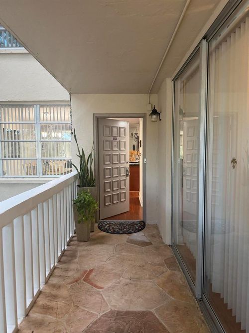 210-7011 Environ Blvd, Lauderhill, FL, 33319-4213 | Card Image