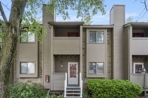 1711 E Walnut Lawn St, Springfield, MO, 65804-6790 | Card Image