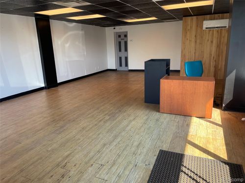 suite-2-9947 E Grand River Avenue, Brighton Township, MI, 48116 | Card Image