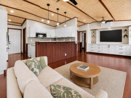 68-3674 Eleele St, WAIKOLOA, HI, 96738-5358 | Card Image