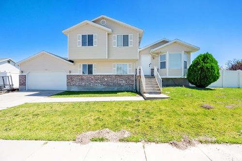5343 W Ridge Brook Way, Salt Lake City, UT, 84118-9253 | Card Image